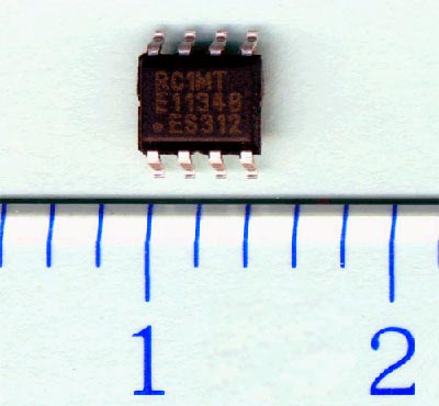 FRAM de 1 Mbit con interfaz serie I2C