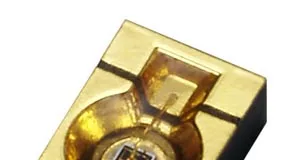 LED de IR ultra delgado en paquete MIDLED LED de IR ultra delgado en un paquete MIDLED