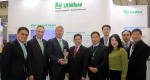 Littelfuse recibe el premio a la excelencia del proveedor Littelfuse recibe el premio a la excelencia del proveedor