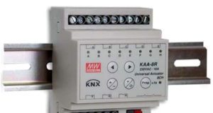 actuador universal KNX con función de persianas