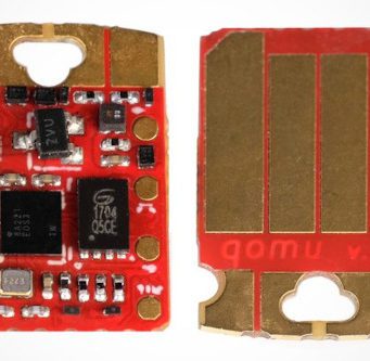 Qomu Kit de desarrollo MCU+eFPGA