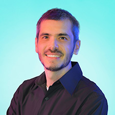Ryan Smoot, ingeniero de soporte técnico en CUI Devices